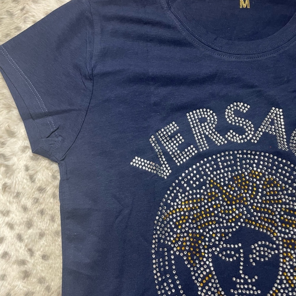 Fashion t-shirt inspired by luxury Italian design - Picture 2 of 5